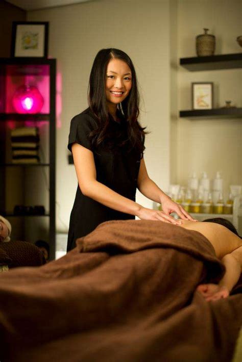 Full Body Sensual Massage Prostitute Tsu